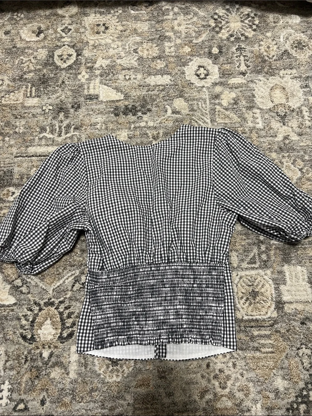 Abercrombie & Fitch Black and White Gingham Puff-Sleeve Button Top